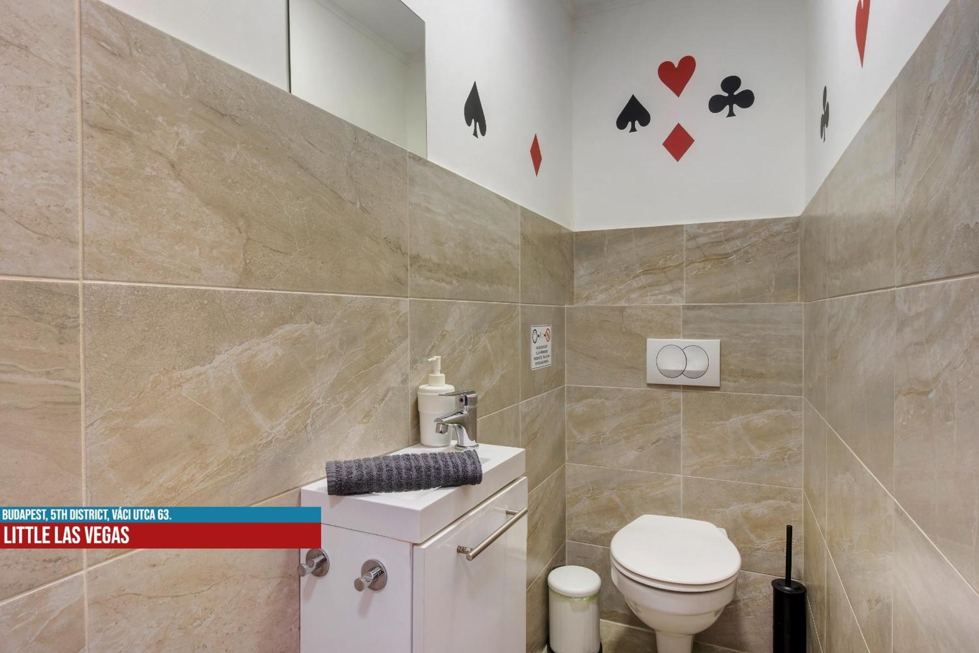 בודפשט Little Americas Main Street Apartments מראה חיצוני תמונה